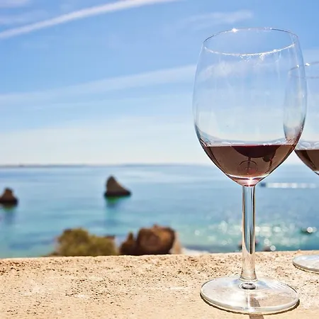 Apartman Art-inspired Modern Lagos