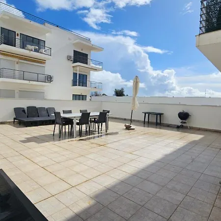 Art-inspired Modern * Lagos