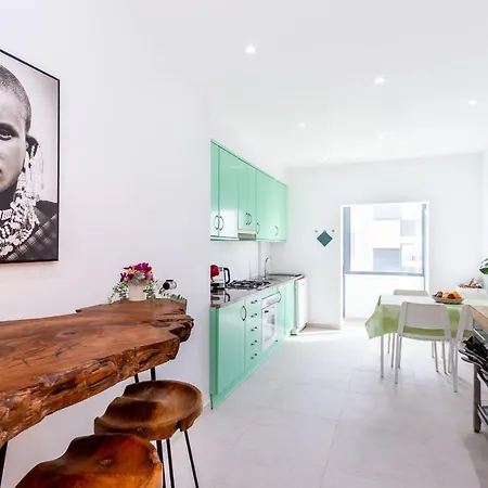 Art-inspired Modern Appartamento *