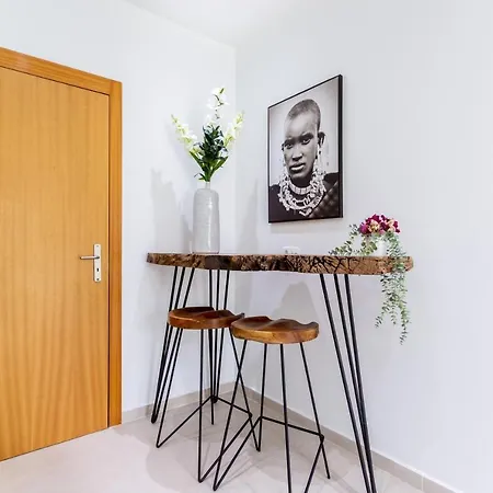 Art-inspired Modern * 拉哥斯